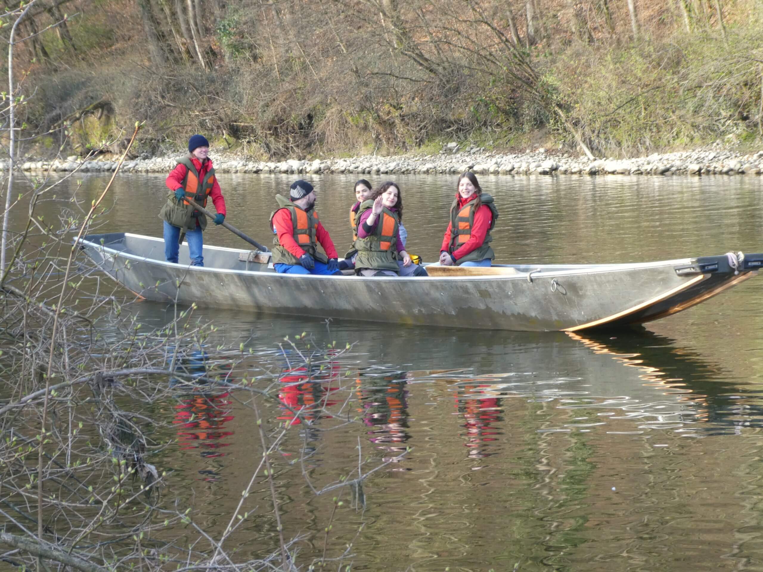 Unterwegs auf der Aare. Foto: Roman Ackeret